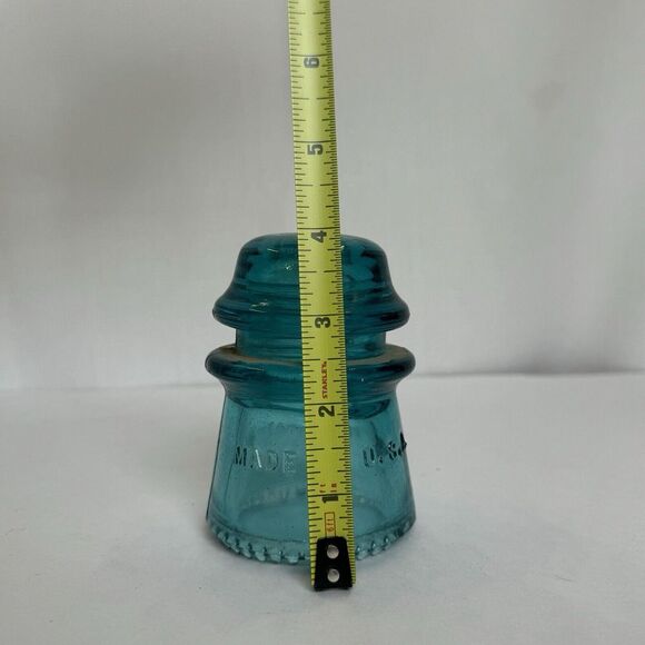 Antique Glass Insulator Hemingray-16 Aqua Color With Textured Base - Picture 4 of 5
